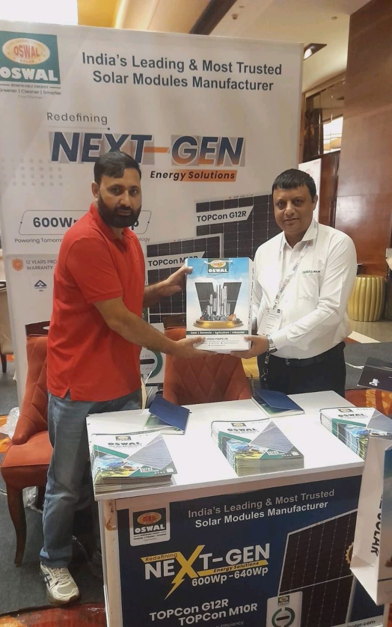 Oswal Solar at EPS Industry Connect 2026, Jammu – booth visitor