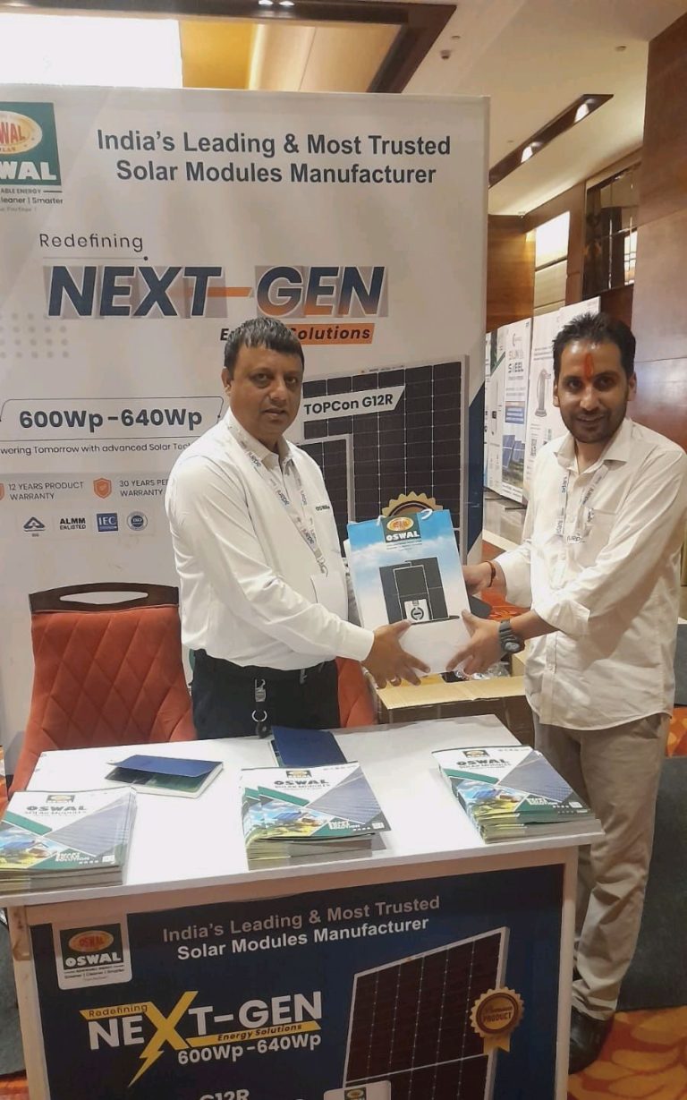 Oswal Solar at EPS Industry Connect 2026, Jammu – booth visitor